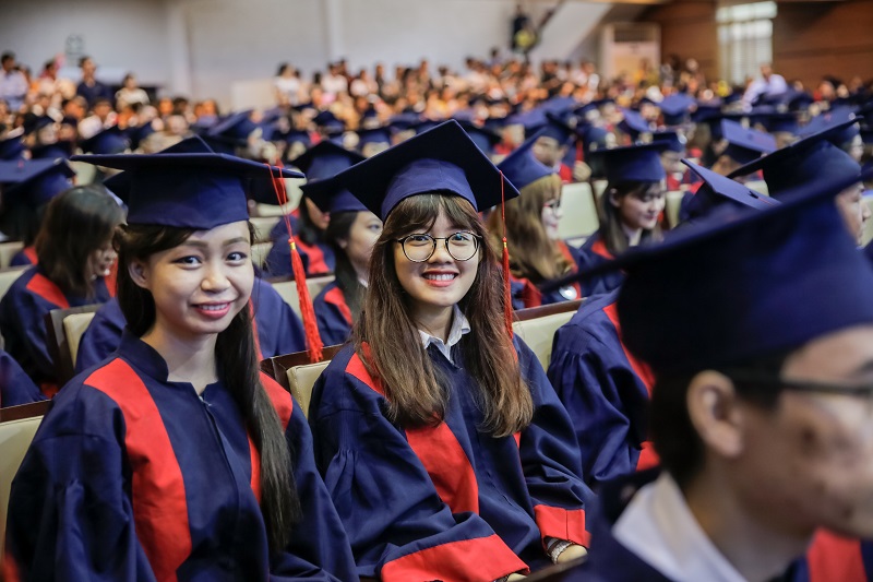 Lễ Tốt nghiệp Khóa 39 – chuyên ngành Toán tài chính và chuyên ngành Thống kê Kinh doanh– Đại học Chính quy 