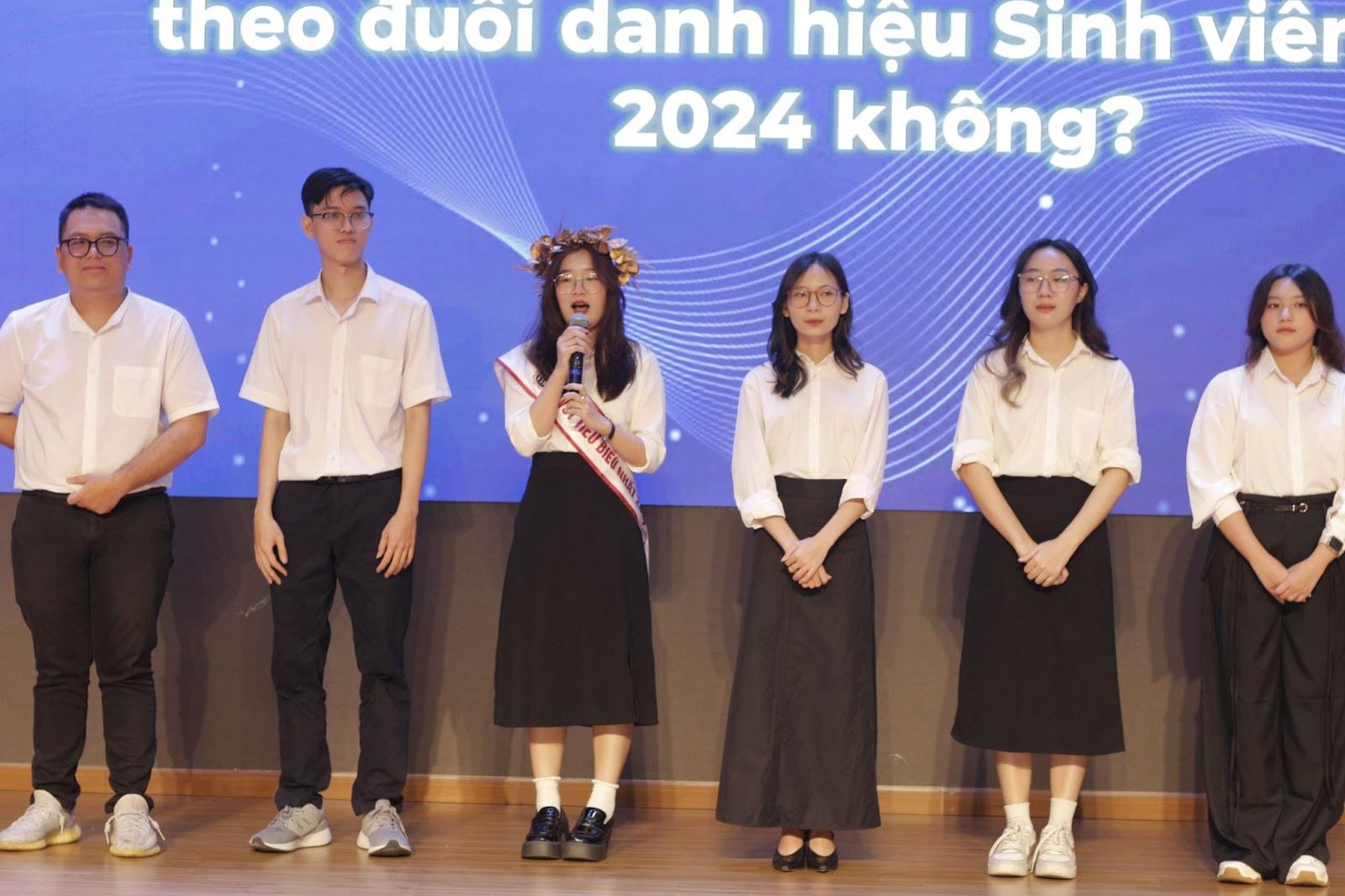LỄ TUYÊN DƯƠNG SINH VIÊN 5 TỐT VÀ CÁN BỘ ĐOÀN - HỘI XUẤT SẮC KHOA TOÁN - THỐNG KÊ NĂM 2023 - ILLUMINATION